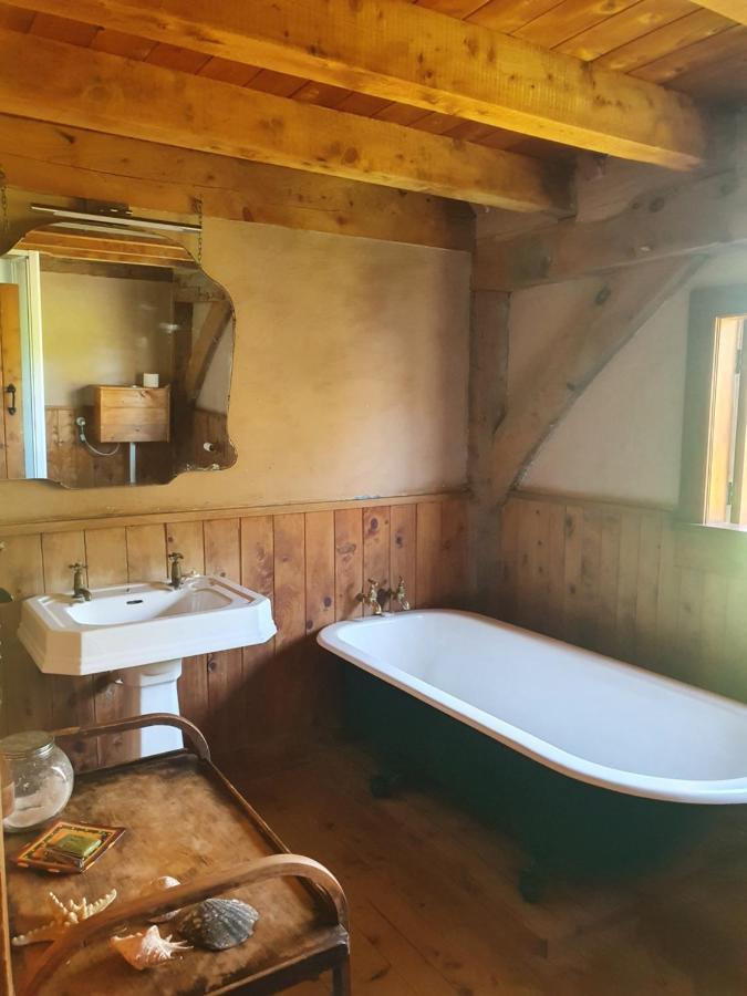 Streamside Country Manor Bed & Breakfast Walton Dış mekan fotoğraf
