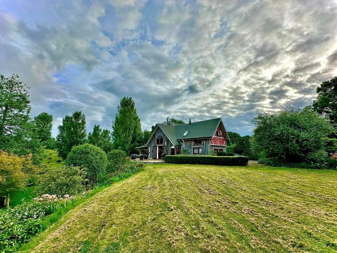 Streamside Country Manor Bed & Breakfast Walton Dış mekan fotoğraf
