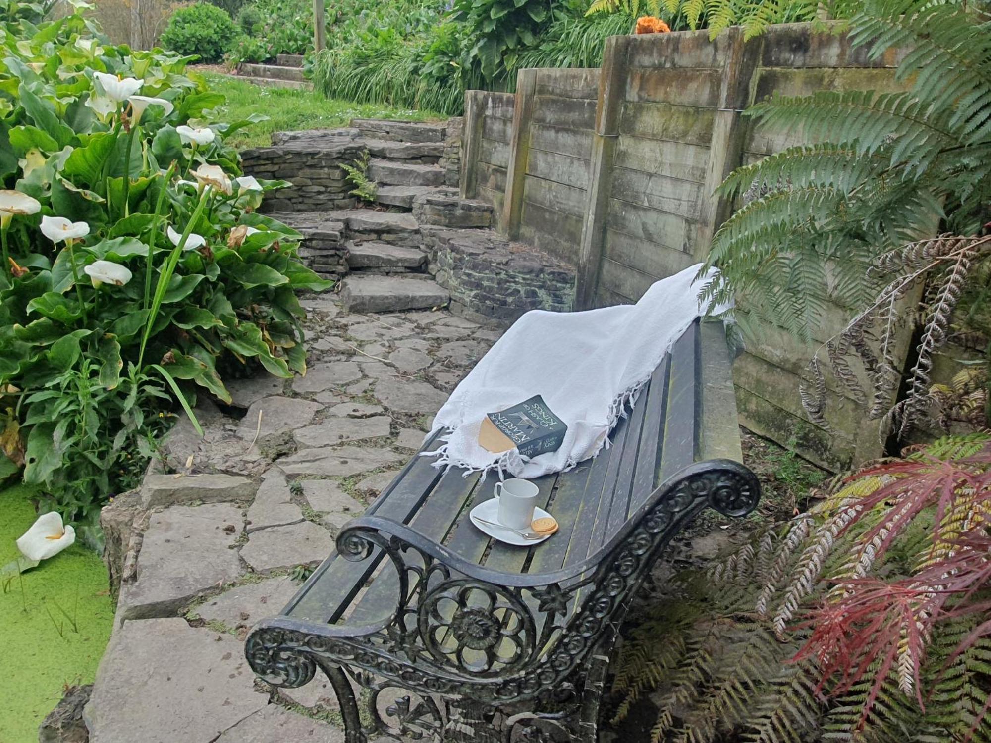 Streamside Country Manor Bed & Breakfast Walton Dış mekan fotoğraf